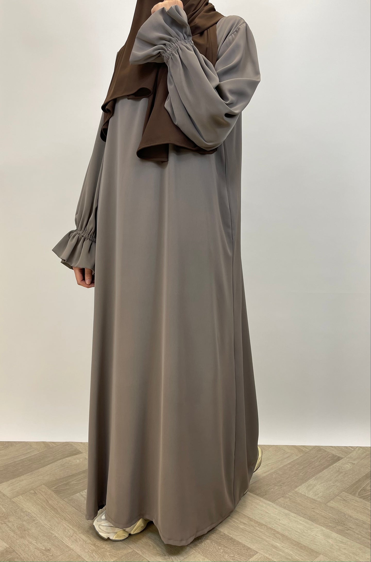 Abaya met elegante mouwtjes - Hijab Boutique